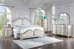 Evangeline 3-drawer Nightstand Silver Oak - 223392
