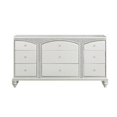 Maverick Dresser