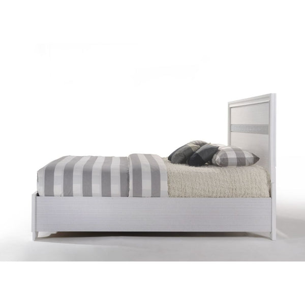 Naima Eastern King Bed