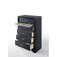Naima Chest