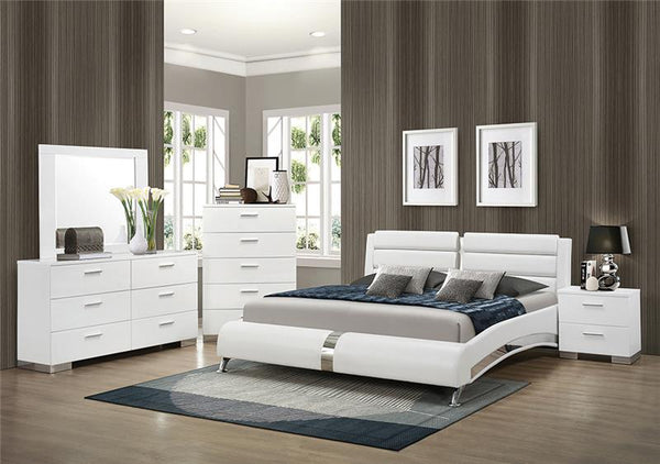 Jeremaine 4-piece Eastern King Bedroom Set White - 300345KE-S4