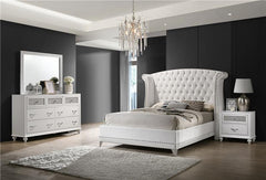 Barzini 4-piece California King Bedroom Set White - 300843KW-S4