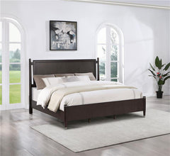 Emberlyn Wood Queen Poster Bed Brown - 223061Q
