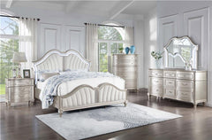 Evangeline 3-drawer Nightstand Silver Oak - 223392