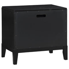 Brookmead 4-piece Eastern King Bedroom Set Black - 224711KE-S4