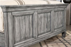 Avenue Wood California King Panel Bed Weathered Grey - 224031KW