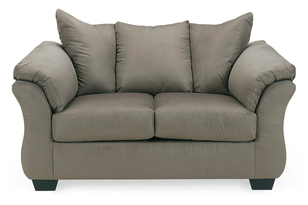 Darcy Loveseat - 7500535