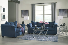 Darcy Loveseat - 7500735