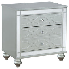 Gunnison 4-piece Queen Bedroom Set Silver Metallic - 223211Q-S4