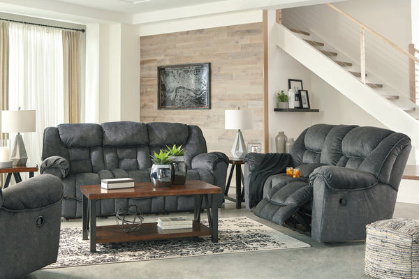 Capehorn Recliner - 7690225
