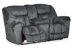 Capehorn Reclining Loveseat with Console - 7690294