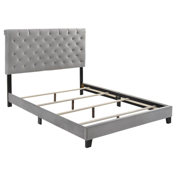 Warner Upholstered Eastern King Panel Bed Grey - 310042KE