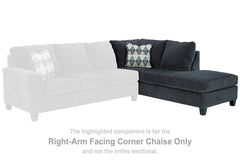 Abinger Right-Arm Facing Corner Chaise - 8390517