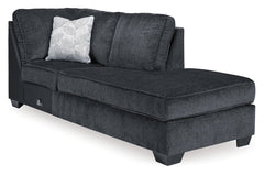Altari Right-Arm Facing Corner Chaise - 8721317