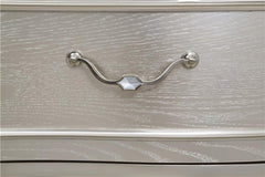 Evangeline 3-drawer Nightstand Silver Oak - 223392