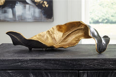 Melinda Sculpture - A2000416