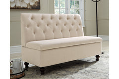 Gwendale Storage Bench - A3000185