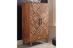 Gabinwell Accent Cabinet - A4000267