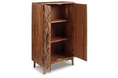 Gabinwell Accent Cabinet - A4000267