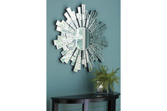 Braylon Accent Mirror - A8010127