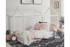 Flannibrook Twin House Bed Frame - B082-261