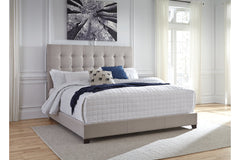 Dolante King Upholstered Bed - B130-582