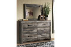 Wynnlow Dresser and Mirror - B440B1