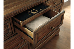 Flynnter Dresser - B719-31
