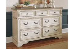 Realyn Dresser - B743-31