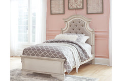 Realyn Twin Panel Bed - B743B13