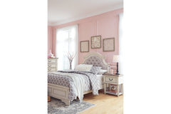Realyn Full Panel Bed - B743B14