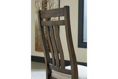Wyndahl Dining Chair - D813-01