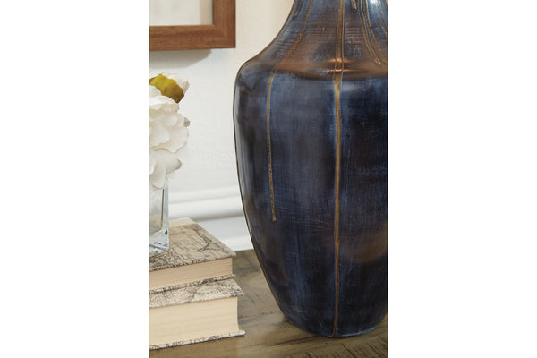 Evania Table Lamp - L207344
