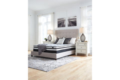 8 Inch Chime Innerspring Queen Mattress in a Box - M69531