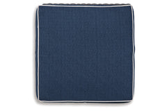 Grasson Lane Ottoman with Cushion - P783-814