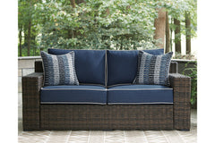 Grasson Lane Loveseat with Cushion - P783-835
