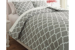 Media 3-Piece Full Comforter Set - Q790003F