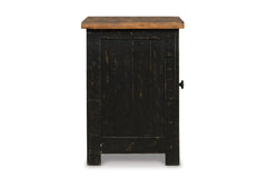 Valebeck Chairside End Table - T468-7