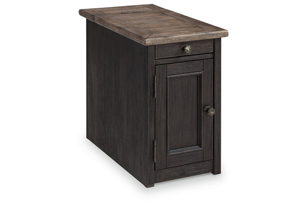 Tyler Creek Chairside End Table with USB Ports & Outlets - T736-7