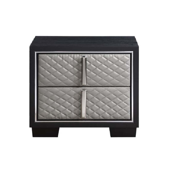 Nicola Nightstand