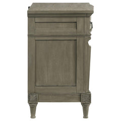 Alderwood 3-drawer Nightstand French Grey - 223122