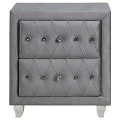Deanna 5-piece California King Bedroom Set Grey - 205101KW-S5