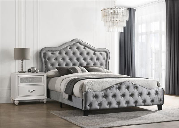 Bella Upholstered Queen Panel Bed Grey - 315871Q